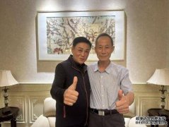 ���ʽ��ת���г�ʧ����Ѱ��ͻΧ���й���Ӫ��ҵ������